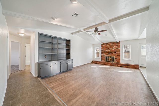 582 E 133rd Place, Glenpool, OK 74033