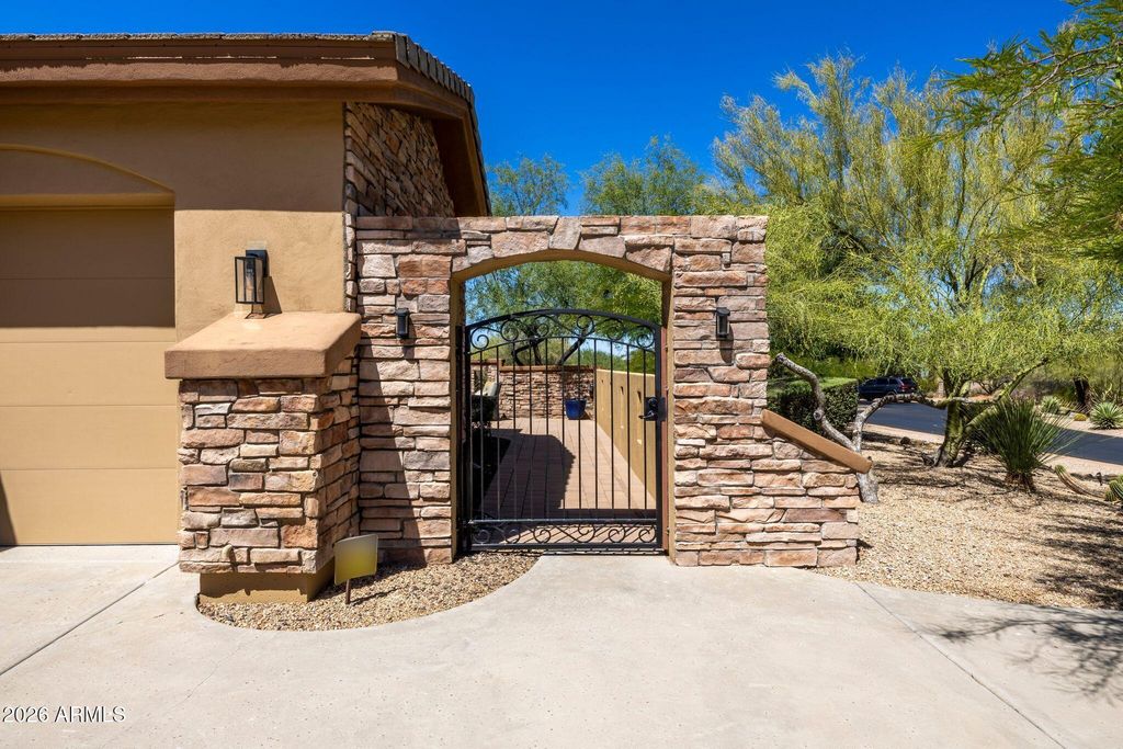 5651 E VILLA CASSANDRA Way, Carefree, AZ 85377 — photo 4