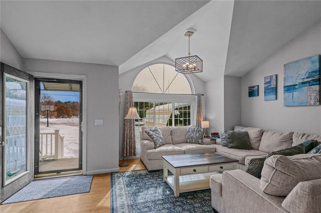 34 King Street, Coventry, RI 02816