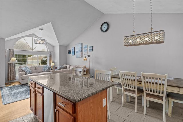 34 King Street, Coventry, RI 02816