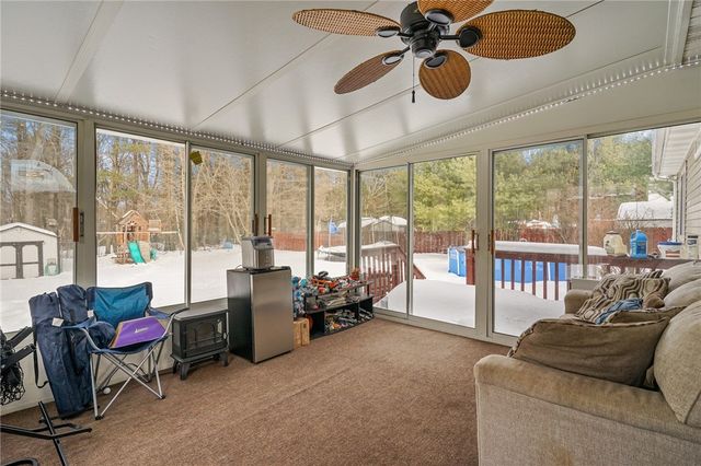 34 King Street, Coventry, RI 02816