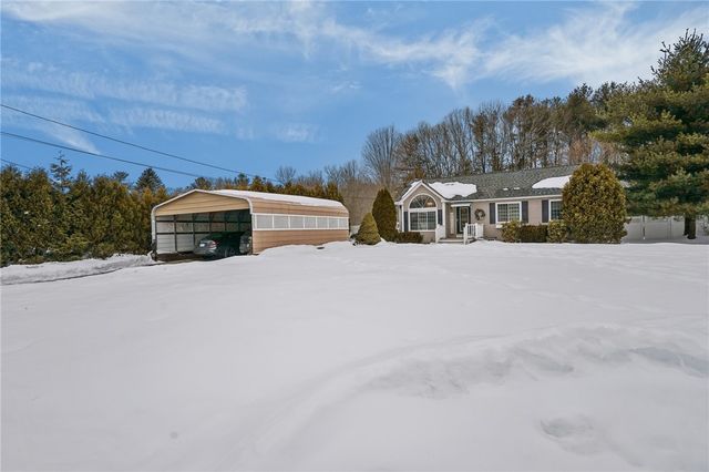 34 King Street, Coventry, RI 02816