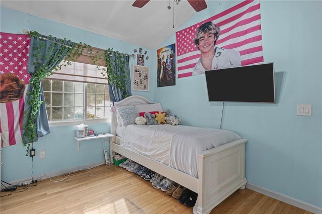 34 King Street, Coventry, RI 02816