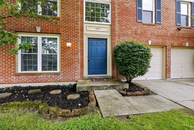 923 Pond Court, Lebanon, OH 45036