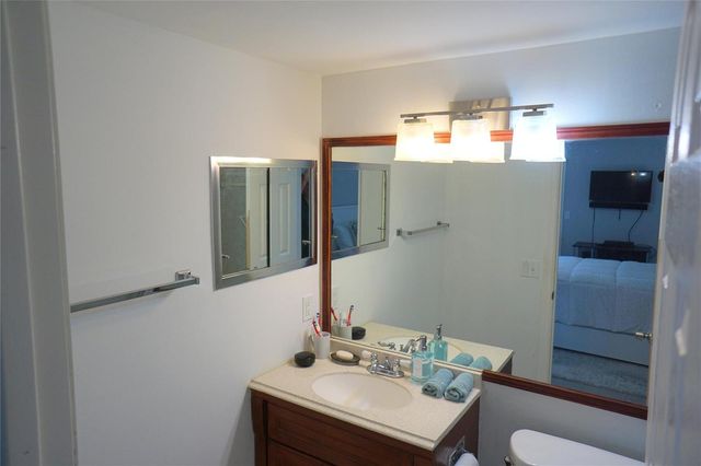 4029 Newport 4029, Deerfield Beach, FL 33442