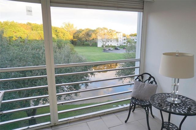 4029 Newport 4029, Deerfield Beach, FL 33442