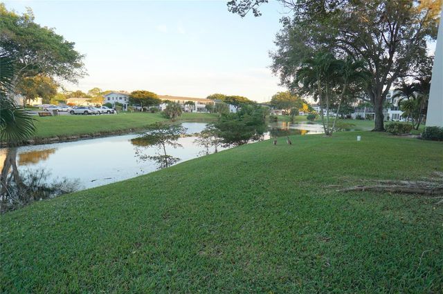 4029 Newport 4029, Deerfield Beach, FL 33442