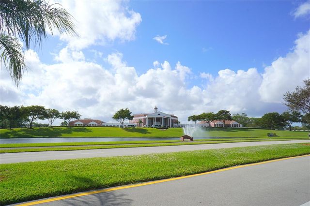 4029 Newport 4029, Deerfield Beach, FL 33442