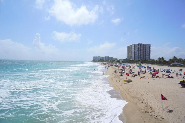 4029 Newport 4029, Deerfield Beach, FL 33442