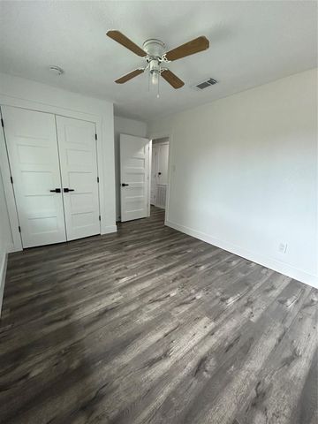 8523 Riverside Walk Lane, Houston, TX 77064