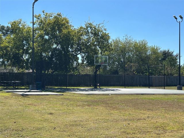 8523 Riverside Walk Lane, Houston, TX 77064