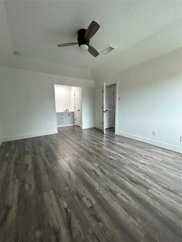 8523 Riverside Walk Lane, Houston, TX 77064