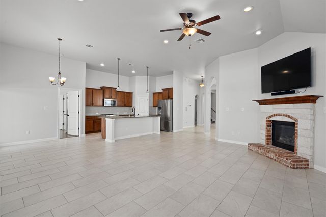 8105 Porto CV, Round Rock, TX 78665