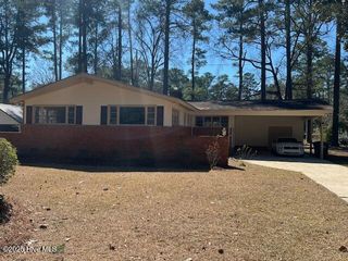 1303 Franklin Avenue, Laurinburg, NC 28352