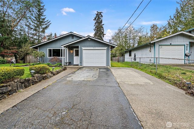 812 California Avenue SE, Port Orchard, WA 98366