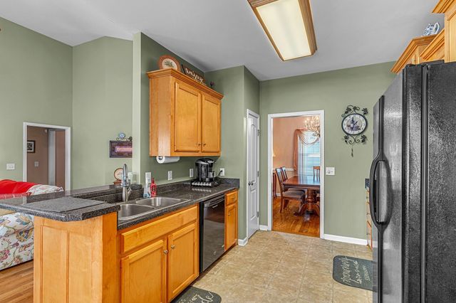 1008 Graceland Way, Greenbrier, TN 37073