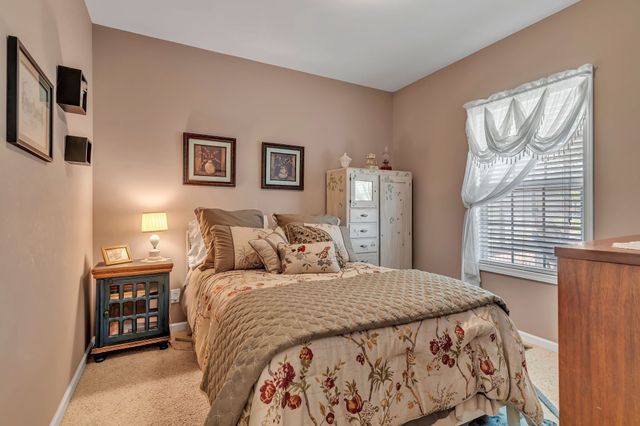 1008 Graceland Way, Greenbrier, TN 37073