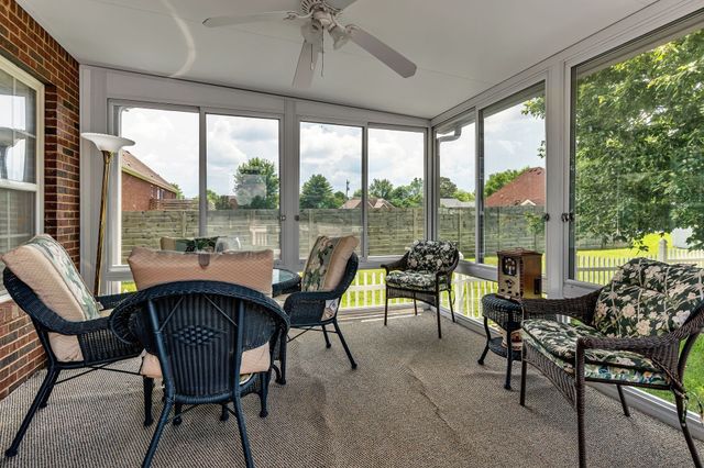 1008 Graceland Way, Greenbrier, TN 37073