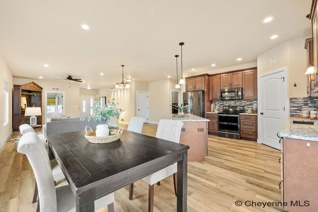 3216 LAND CT, Cheyenne, WY 82001