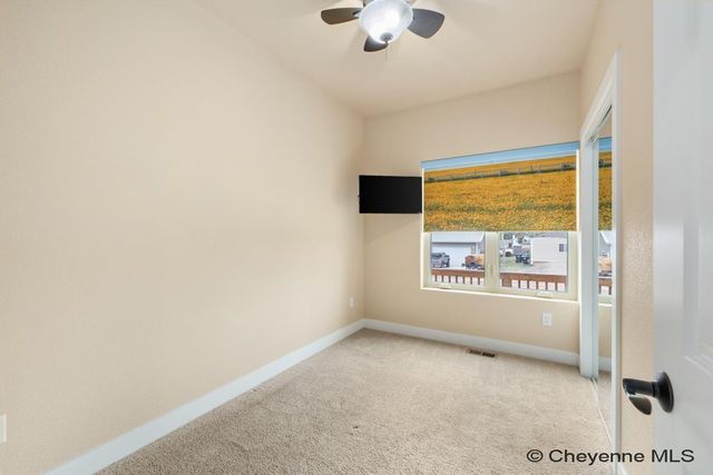 3216 LAND CT, Cheyenne, WY 82001