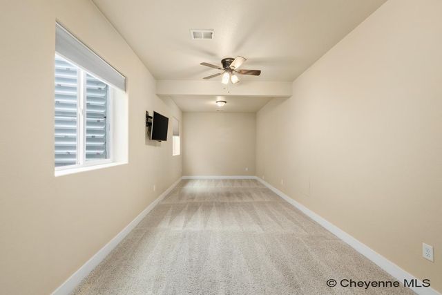 3216 LAND CT, Cheyenne, WY 82001