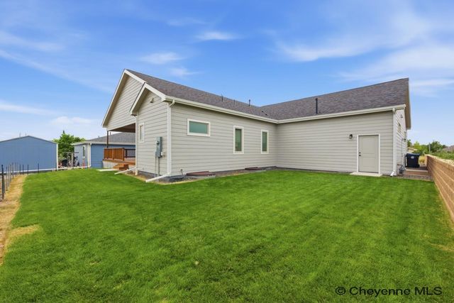 3216 LAND CT, Cheyenne, WY 82001