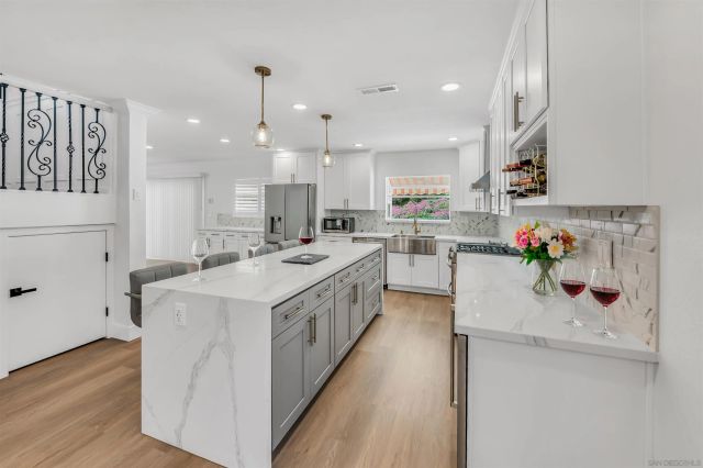 6739 Tuxedo Rd., San Diego, CA 92119