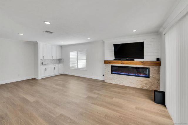 6739 Tuxedo Rd., San Diego, CA 92119