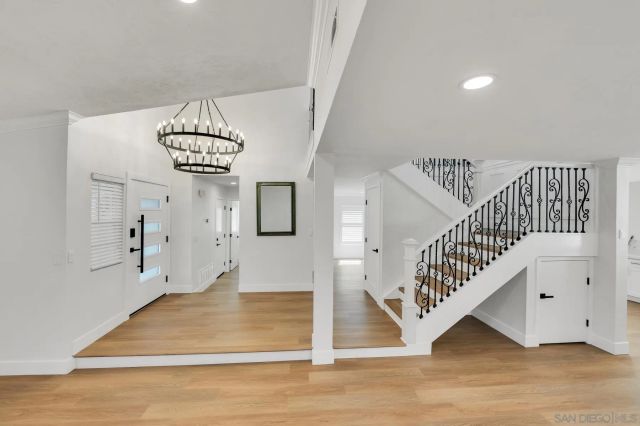 6739 Tuxedo Rd., San Diego, CA 92119