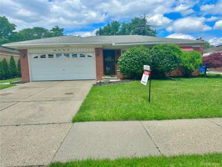 4541 Marlow Drive, Warren, MI 48092