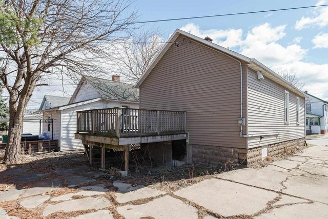 131 W COTTON Street, Fond Du Lac, WI 54935