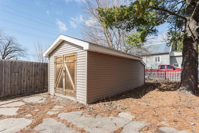 131 W COTTON Street, Fond Du Lac, WI 54935