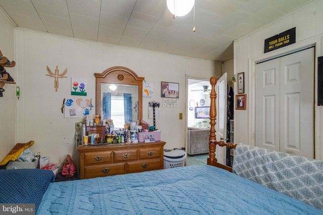 900 RENFREW ST, Baltimore, MD 21221