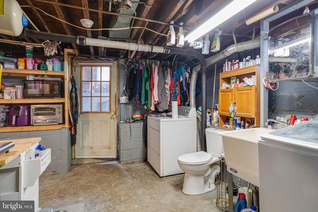 900 RENFREW ST, Baltimore, MD 21221