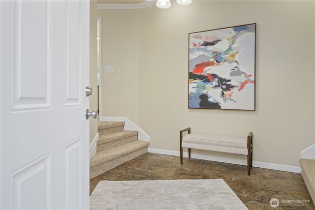 20910 9th Avenue S, Des Moines, WA 98198