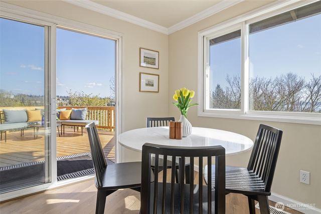 20910 9th Avenue S, Des Moines, WA 98198