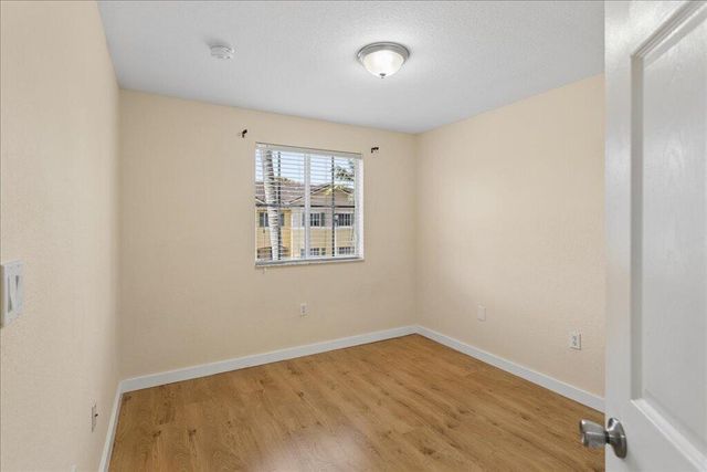 6036 SW 19th Place, North Lauderdale, FL 33068