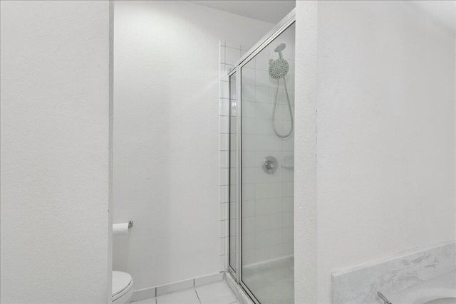 6036 SW 19th Place, North Lauderdale, FL 33068