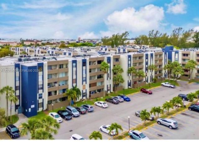 10090 NW 80th Ct 1158, Hialeah Gardens, FL 33016