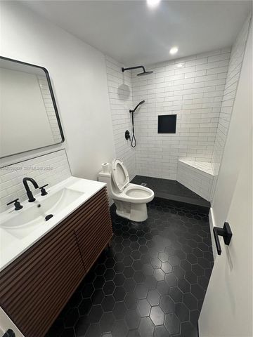 10090 NW 80th Ct 1158, Hialeah Gardens, FL 33016