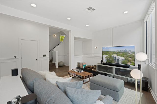 1500 Summit ST 5, Austin, TX 78741