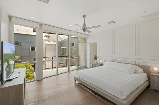 1500 Summit ST 5, Austin, TX 78741