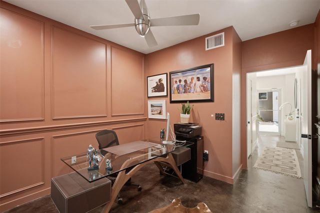 1500 Summit ST 5, Austin, TX 78741