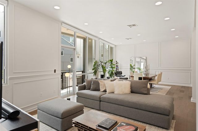 1500 Summit ST 5, Austin, TX 78741