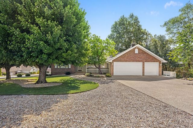1 Kelaen Circle, Bella Vista, AR 72715