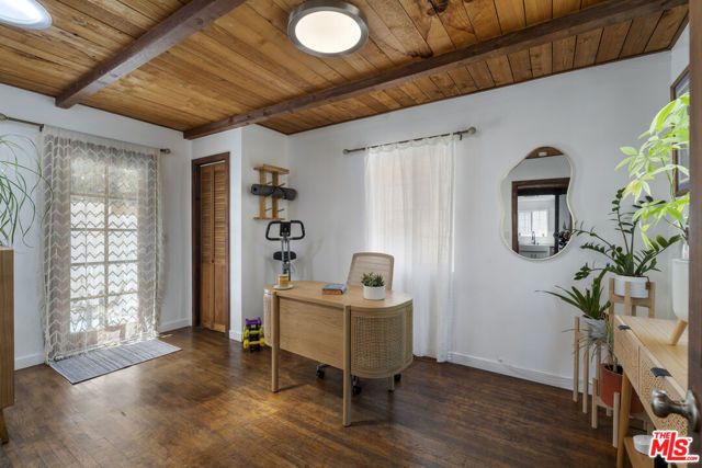 387 Museum Drive, Los Angeles, CA 90065