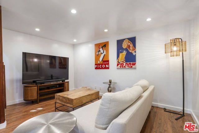 387 Museum Drive, Los Angeles, CA 90065