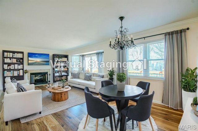 1228 EAGLES CREST Lane, St Charles, MO 63303