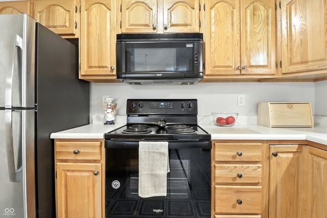 1208 Brittany Circle A, Brownsburg, IN 46112