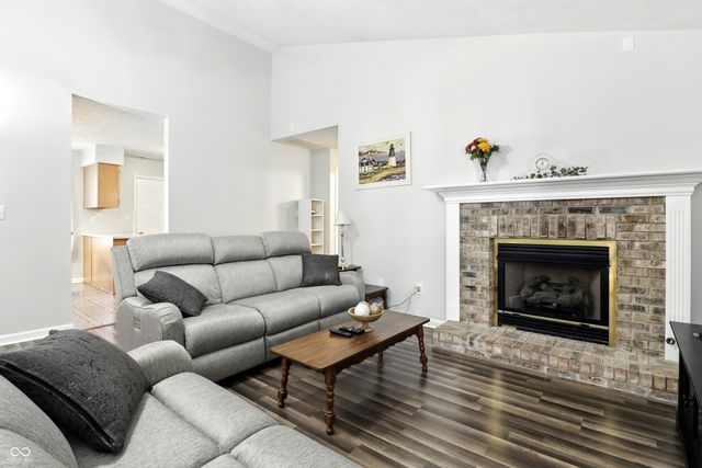 1208 Brittany Circle A, Brownsburg, IN 46112